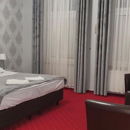 Hotel Nad Rzeczka Stary Toruń Kültér fotó